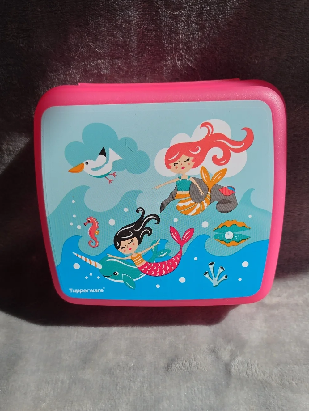 Tupperware Kids Mermaid Sandwich Keeper